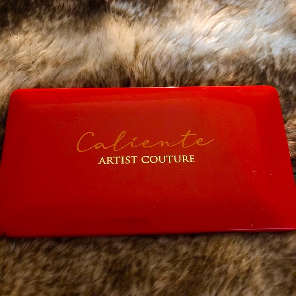 caliente hot-spicy eyeshadow palette - new - Picture 1 of 4